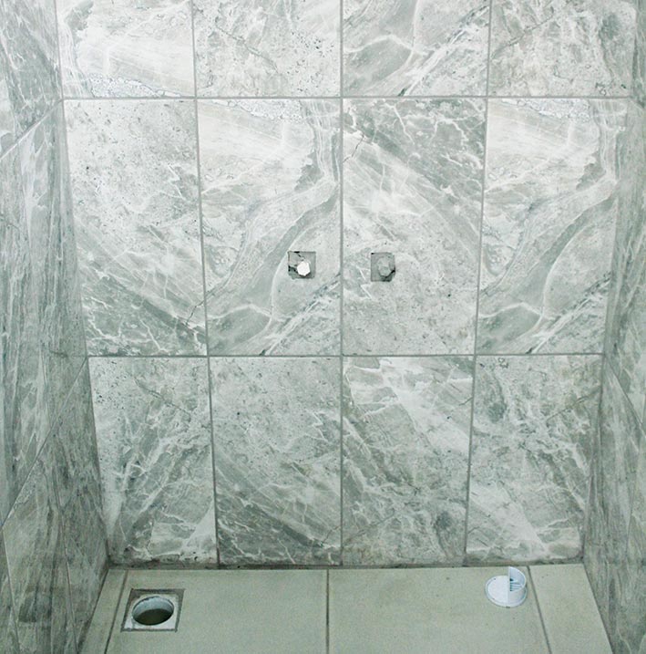 MODERN DEĞİL İLKEL PAZAR