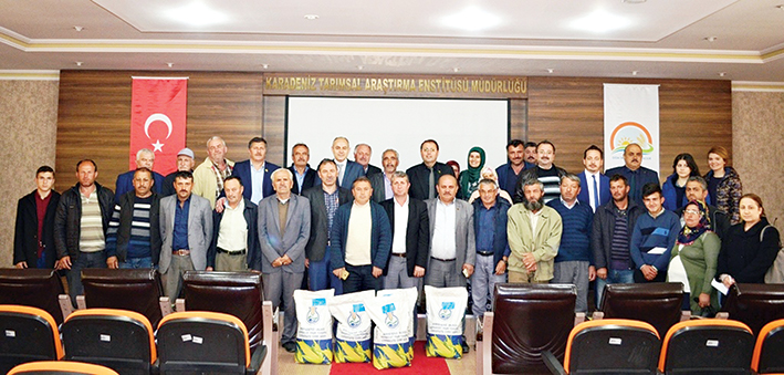 Büyükşehir çiftçinin yanında 