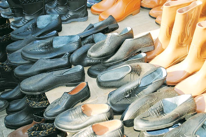 ‘Kara Lastik’ bir asırdan bu yana tezgahlarda