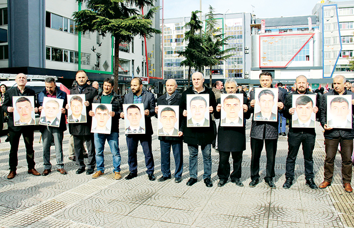 ZEYTİN DALI HAREKATI’NA ‘ZEYTİN DALI’ İLE DESTEK ‘Reis, bizi Afrin’e götür’