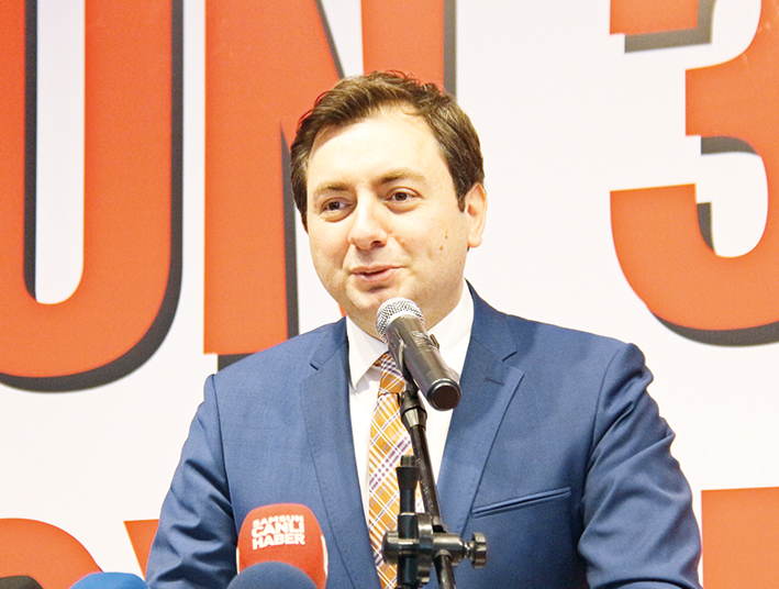 3. MOBİLYA FUARI KAPILARINI AÇTI