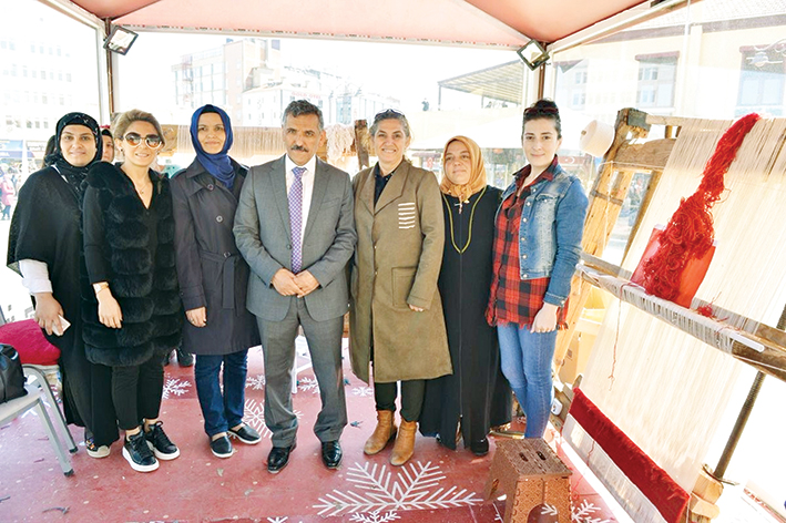 Vali, Türkiye için ilmek attı