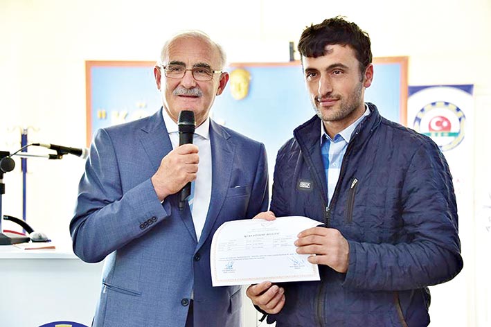 Köyden kente  göçü durdurdu