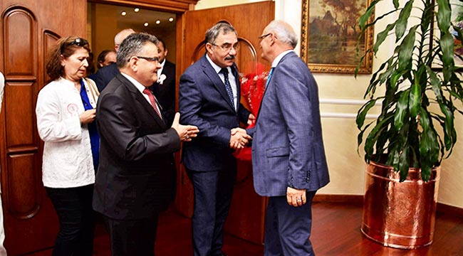 Bir şehir ancak  esnafı ile gelişir
