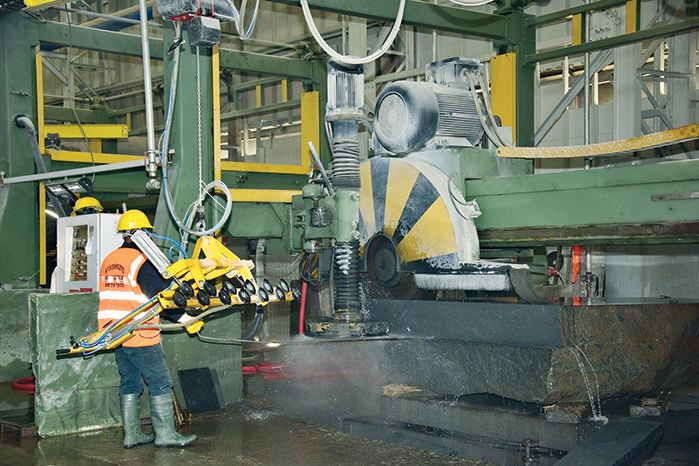 Taştan posta kutusu yapıldı