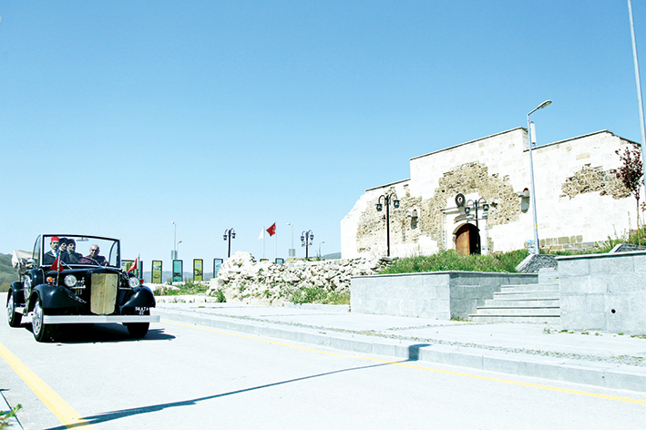 Kurtuluş Yolu açık hava müzesi oluyor