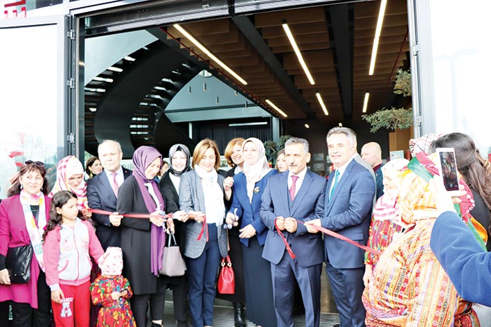 17 ilçeden girişimci kadın stant açtı