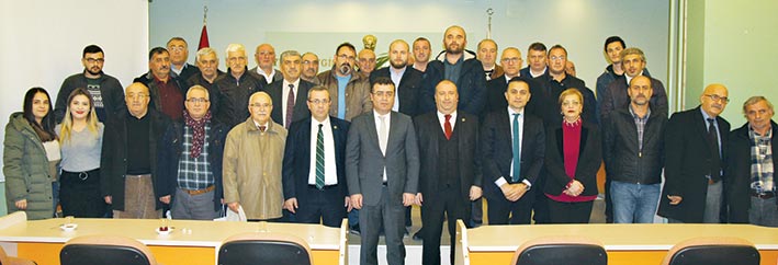 Artvinlilerden siyaset turu