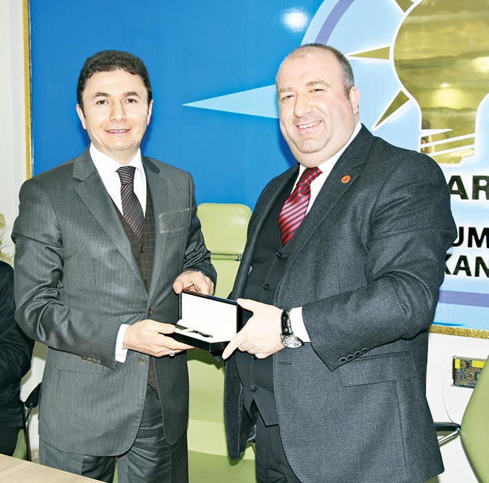 Artvinlilerden siyaset turu