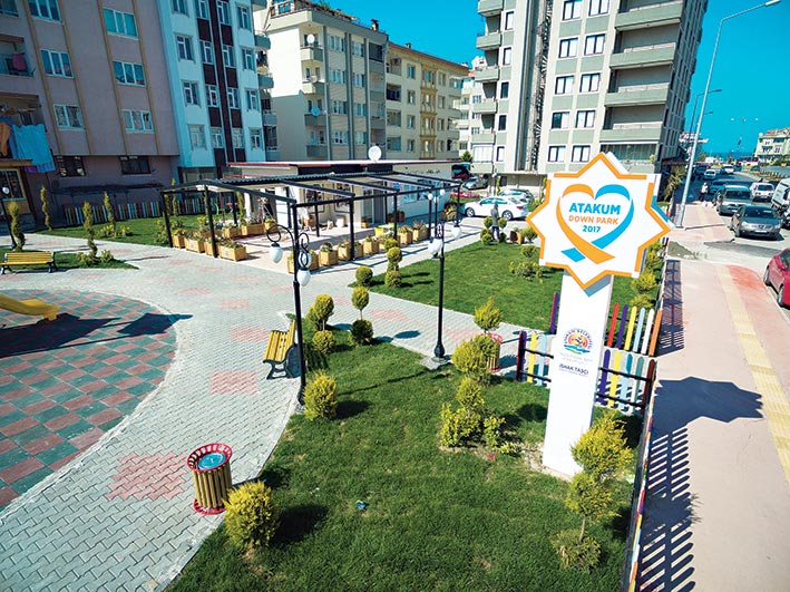 ATAKUM DOWN KAFE YILIN FARKINDALIK YARATAN PROJESİ SEÇİLDİ