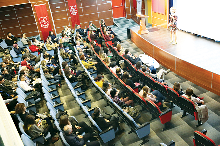 BAHÇEŞEHİR KOLEJİ VELİ SEMİNERLERİ  SAMSUN'DA DEVAM EDİYOR