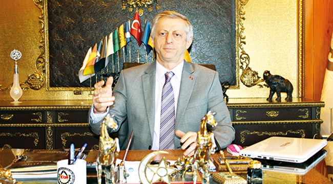 Oda yönetimini topa tuttu