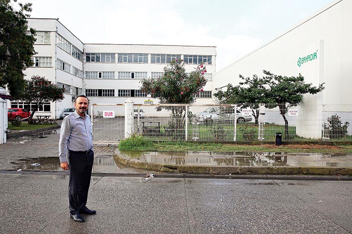 Dünyaya açıldılar