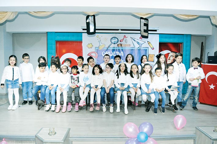 İstiklal'de okulumda 100. gün etkinliği