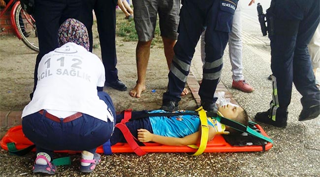 Samsun'da iki otomobil çarpıştı: 3 yaralı