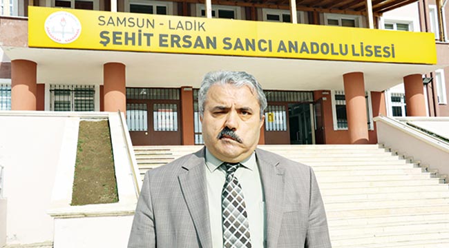 Mehter marşı ile derse girip çıkıyorlar