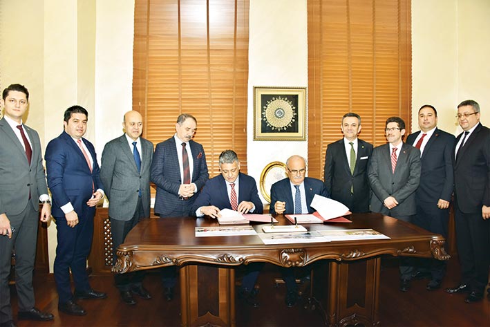 Yılmaz: “Birçok alanda Türkiye'ye örnek projeler yaptık”