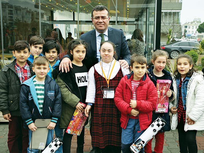 Taşçı’dan miniklere ‘kitap’ öğüdü