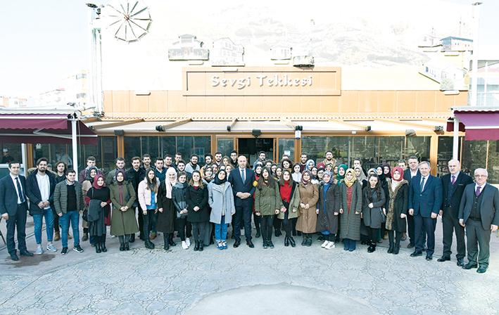 Tekkeköy’de karla mücadele çalışmaları