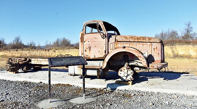 KURTULUŞ YOLU ÜZERİNE 'YOL GÖSTERİCİ ÇANLAR'
