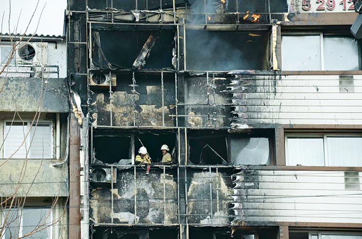 İzmir'de korkutan yangın!