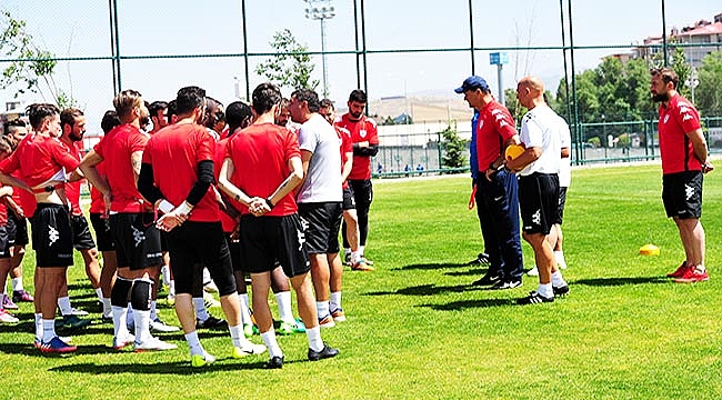 Mecburi program değişti