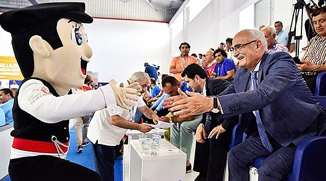 Minderde madalya mücadelesi