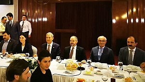 SAMSUN EKİBİ BAKAN DEMİRCAN'I ZİYARET ETTİ