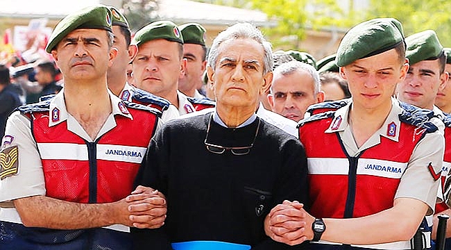 Akın Öztürk, çapraz sorguda kabul etti