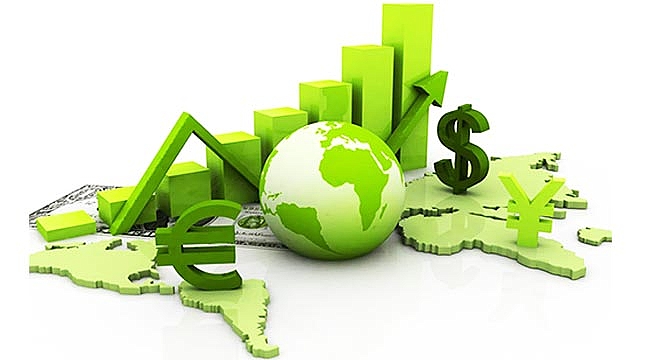 Bardağın yarısı dolu olsa da ekonomi tıkırında değil