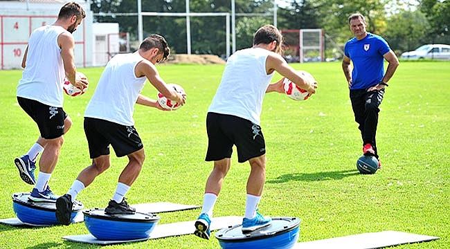 BU HAFTA TÜM  YABANCILARI  KULLANACAĞIM