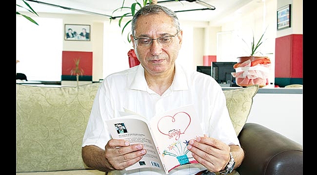 Doktor ‘sevgi’nin  kitabını yazdı