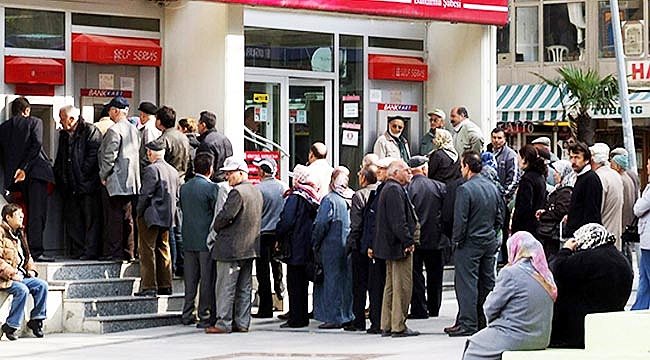 Emekli olamadıysanız bu habere dikkat! 