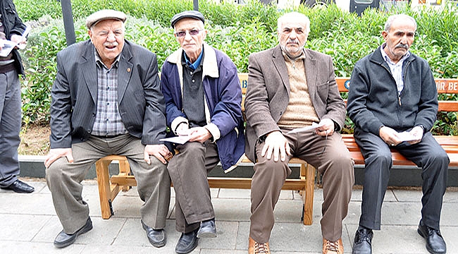 Emekliye maaşının 3 katı avans