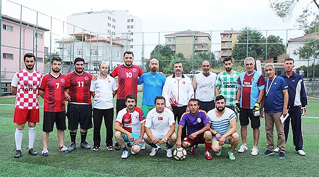 KAVAK FUTBOLA DOYACAK