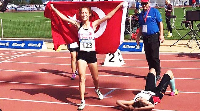 Muhsine Gezer, Dünya Şampiyonu oldu