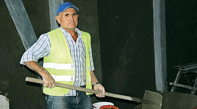 45 yıldır inşaatlarda  5 çocuk büyüttü