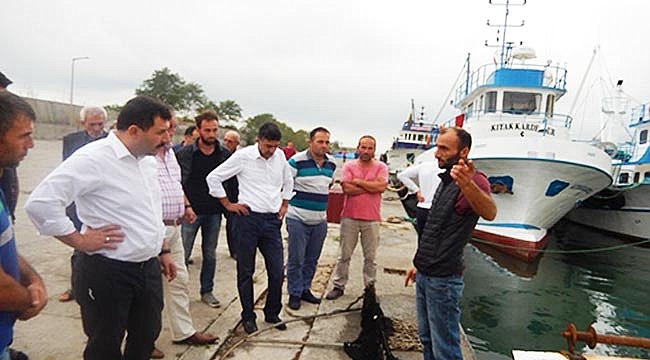 Balıkçıların sorunları ile ilgileniyor