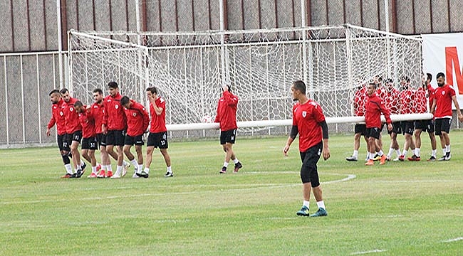 Balıkesir’e mesaisi başladı