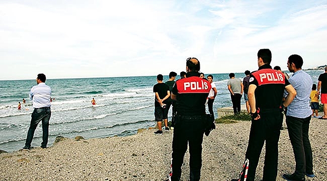 SURİYELİ ÇOCUK DENİZDE KAYBOLDU
