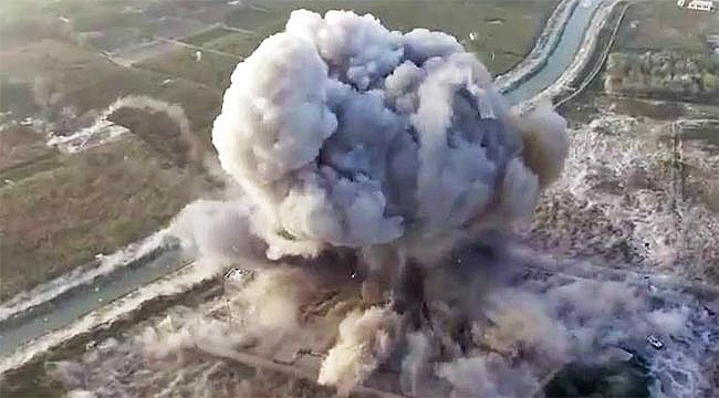 Afganistan’da askeri üsse saldırı: 41 ölü