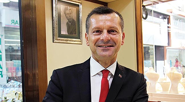 Altın fiyatları düşüşe geçti