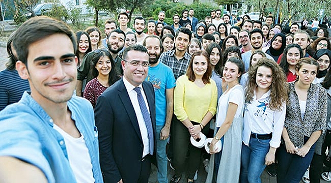 BAŞKAN TAŞÇI GENÇLERLE BULUŞTU