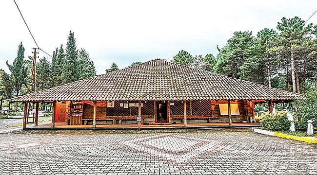 Çivisiz cami 811 yıldır ayakta