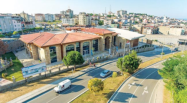 ‘ÇOCUKLARA EN ÇOK YATIRIM YAPAN BELEDİYEYİZ’