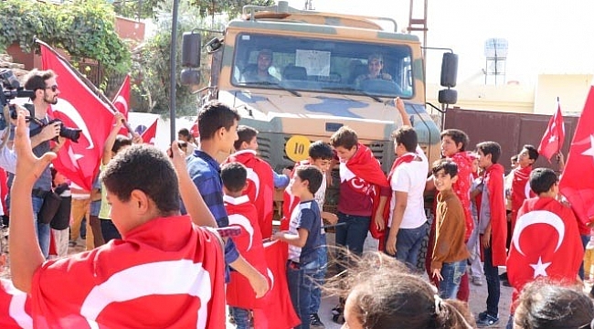 Çocuklardan askere sevgi gösterisi