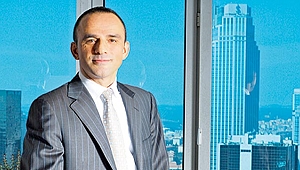 Dünyanın en büyük  bankasına ortak oldu