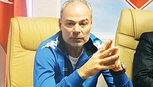 Engin İpekoğlu Samsunspor’la 1+1 yıllık sözleşme imzaladı