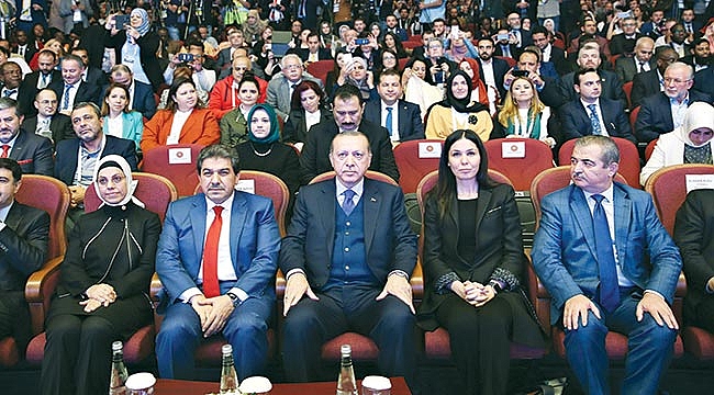 KARAASLAN, ERDOĞAN’IN KATILDIĞI ZİRVEDE KONUŞTU:  ‘Umudun ortak dili Recep Tayyip Erdoğan’dır’