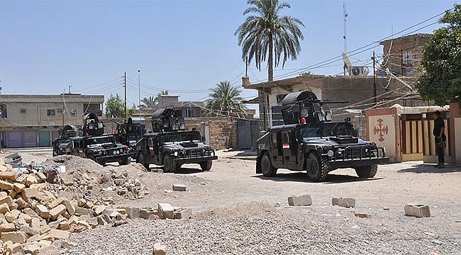 Kerkük'te bozguna uğrayan Peşmerge geri çekiliyor